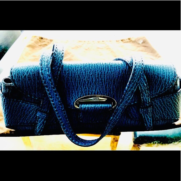 Tod's Handbags - AUTHENTIC TOD Tod's Pebble Blue Leather Baguette Handbag